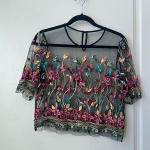 🦋sheer embroidered floral shirt